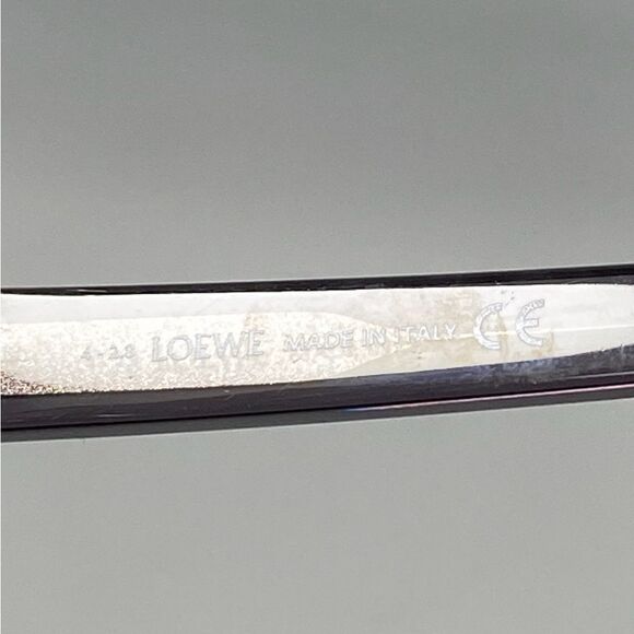 Loewe Square Frame Sunglasses - Picture 12 of 14